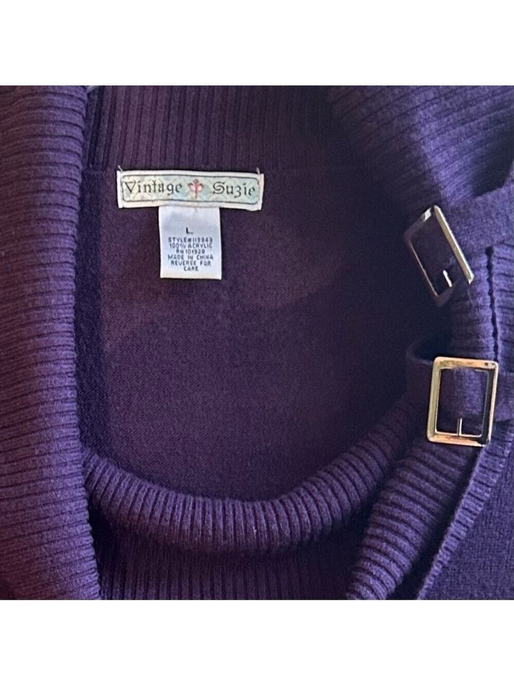 Vintage Suzie Cowl Neck buckle Accent Sweater Large - Picture 2 of 3